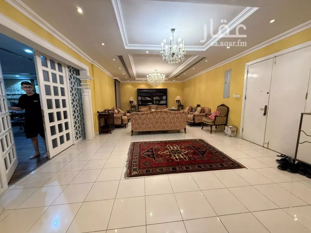 3 bedroom apartment in Al Murabba 12