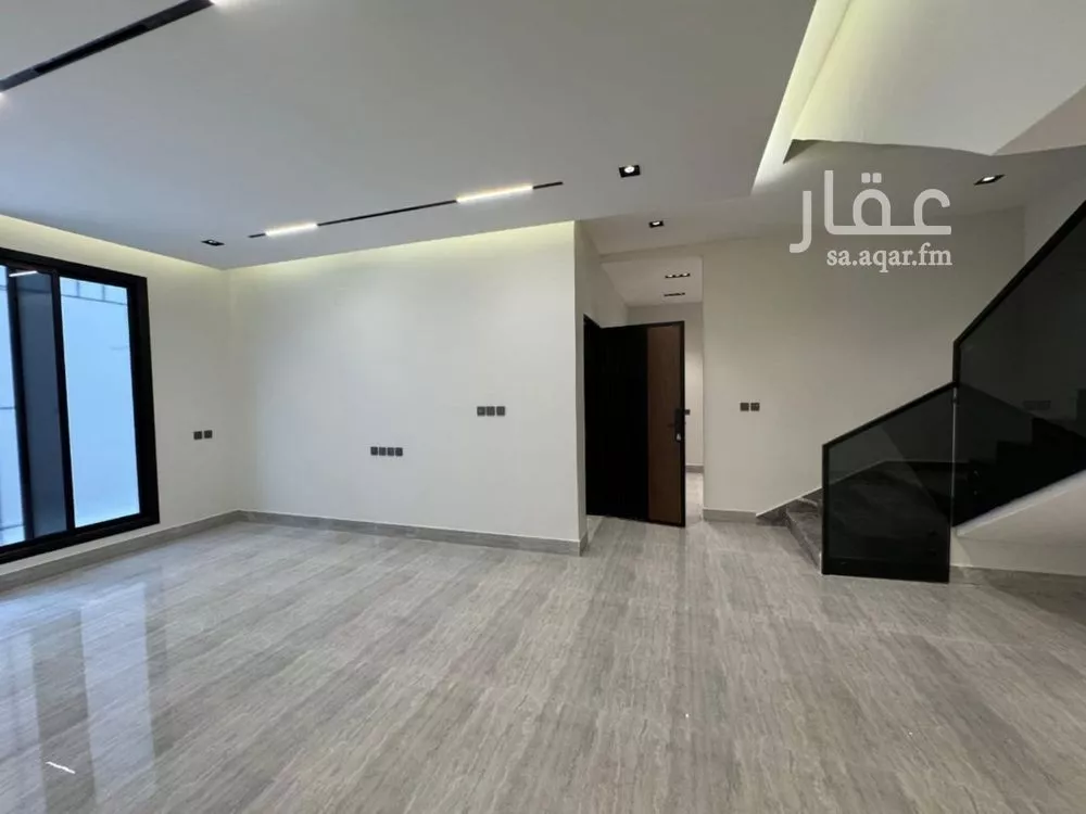 دور 4 غرف في الرمال 18