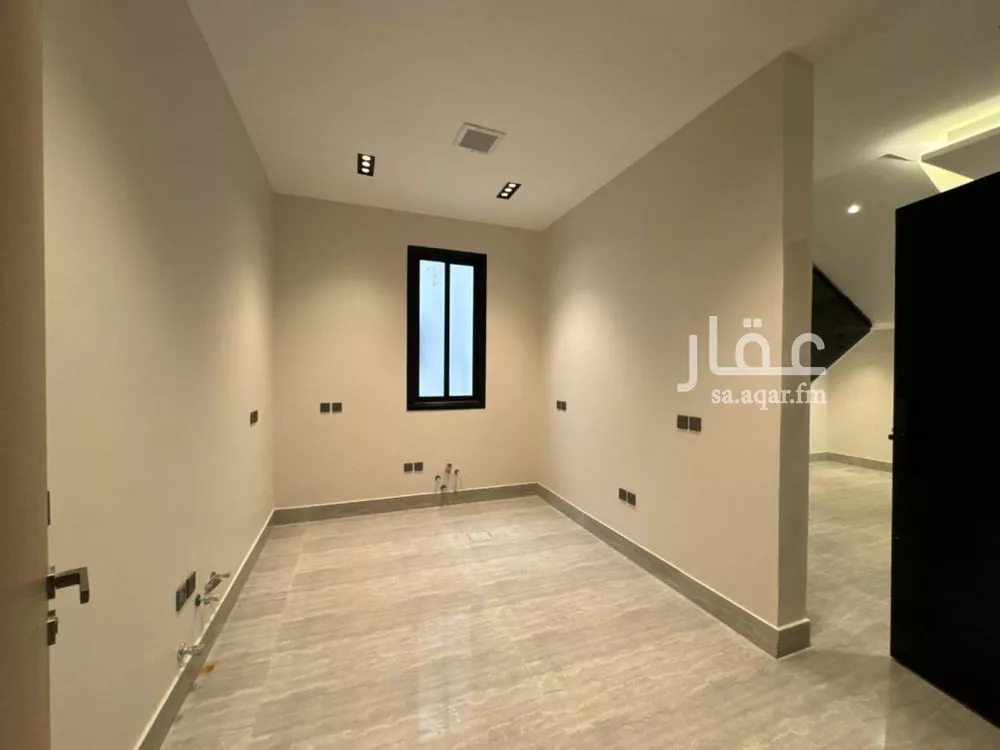 دور 4 غرف في الرمال 6
