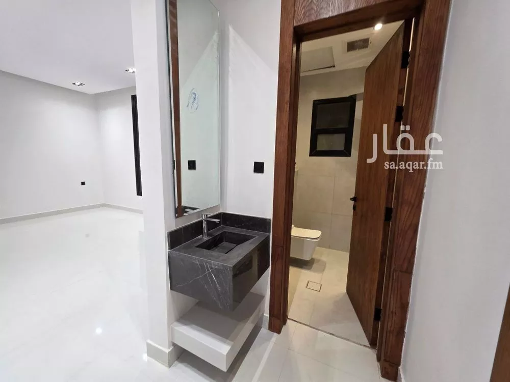 شقة 4 غرف في الرمال 12