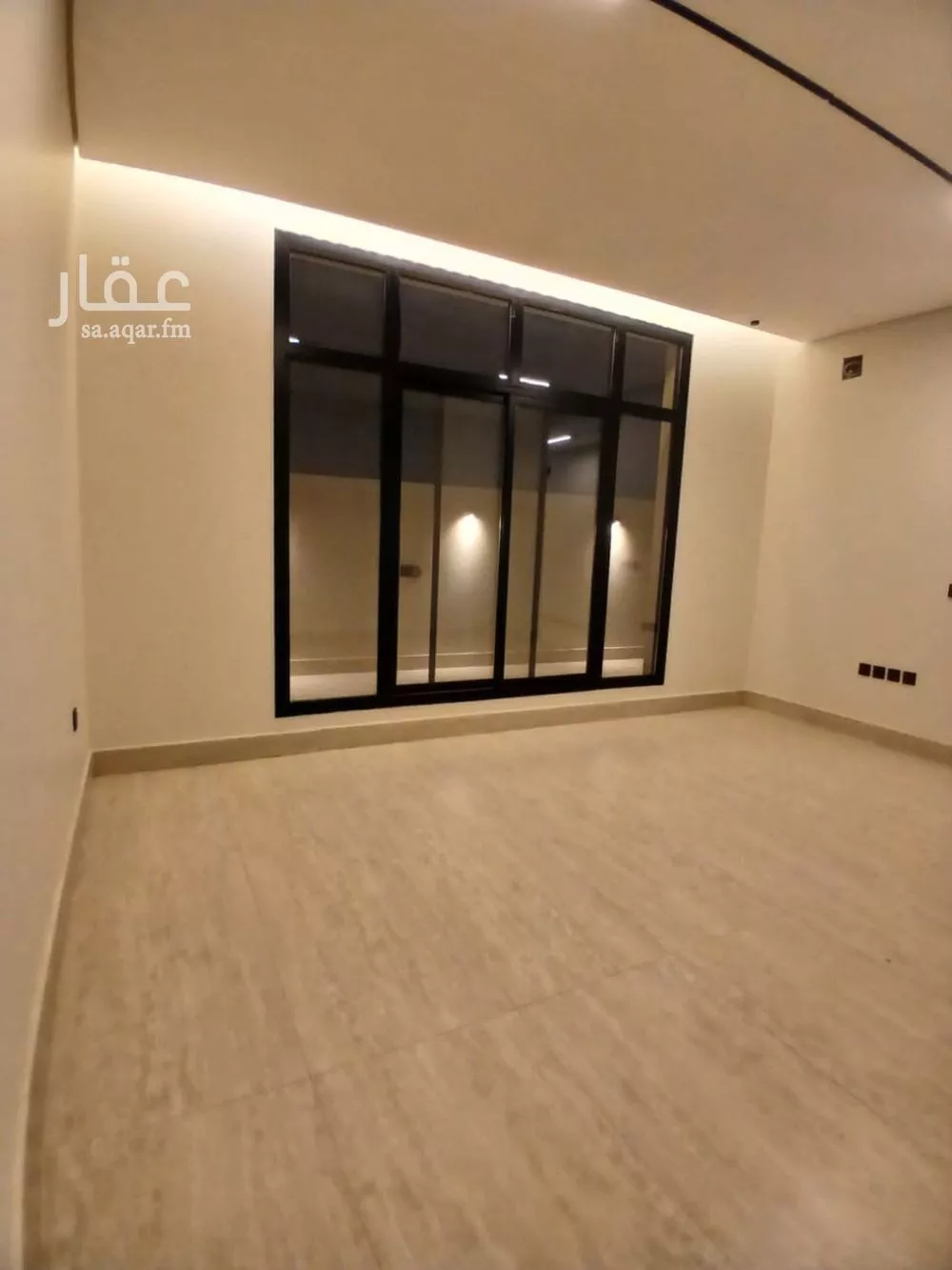2 bedroom apartment in Al Hamra 8