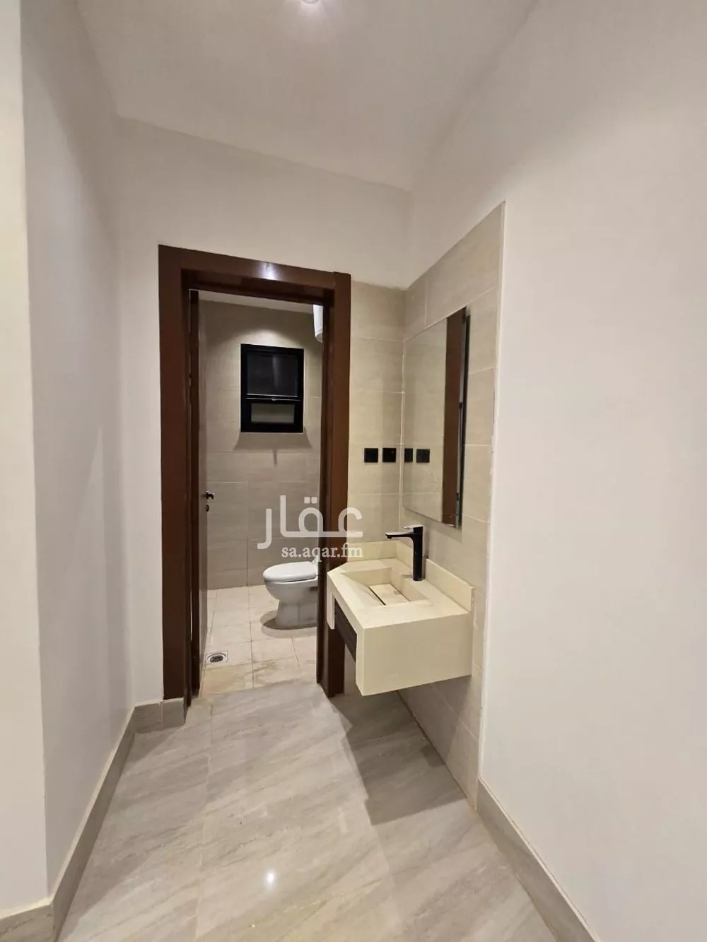 5 bedroom apartment in Al Janadriyah 2