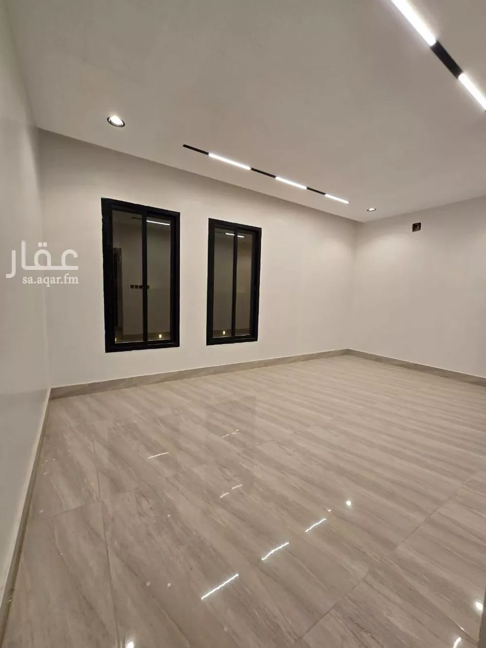 5 bedroom apartment in Al Janadriyah 17