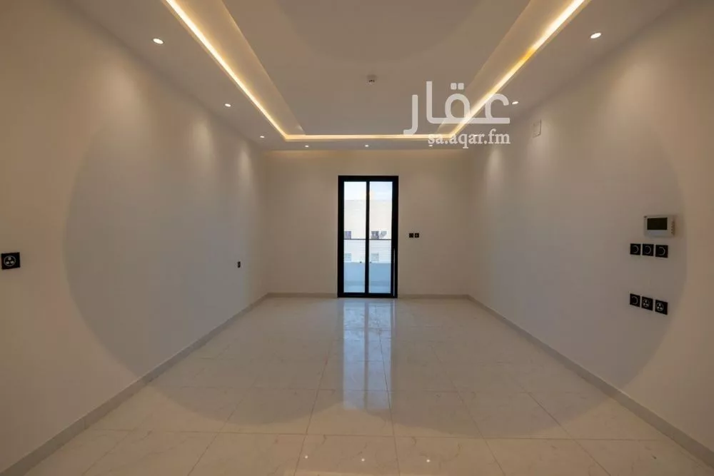 3 bedroom apartment in Al Uraija Al Gharbiyah 2