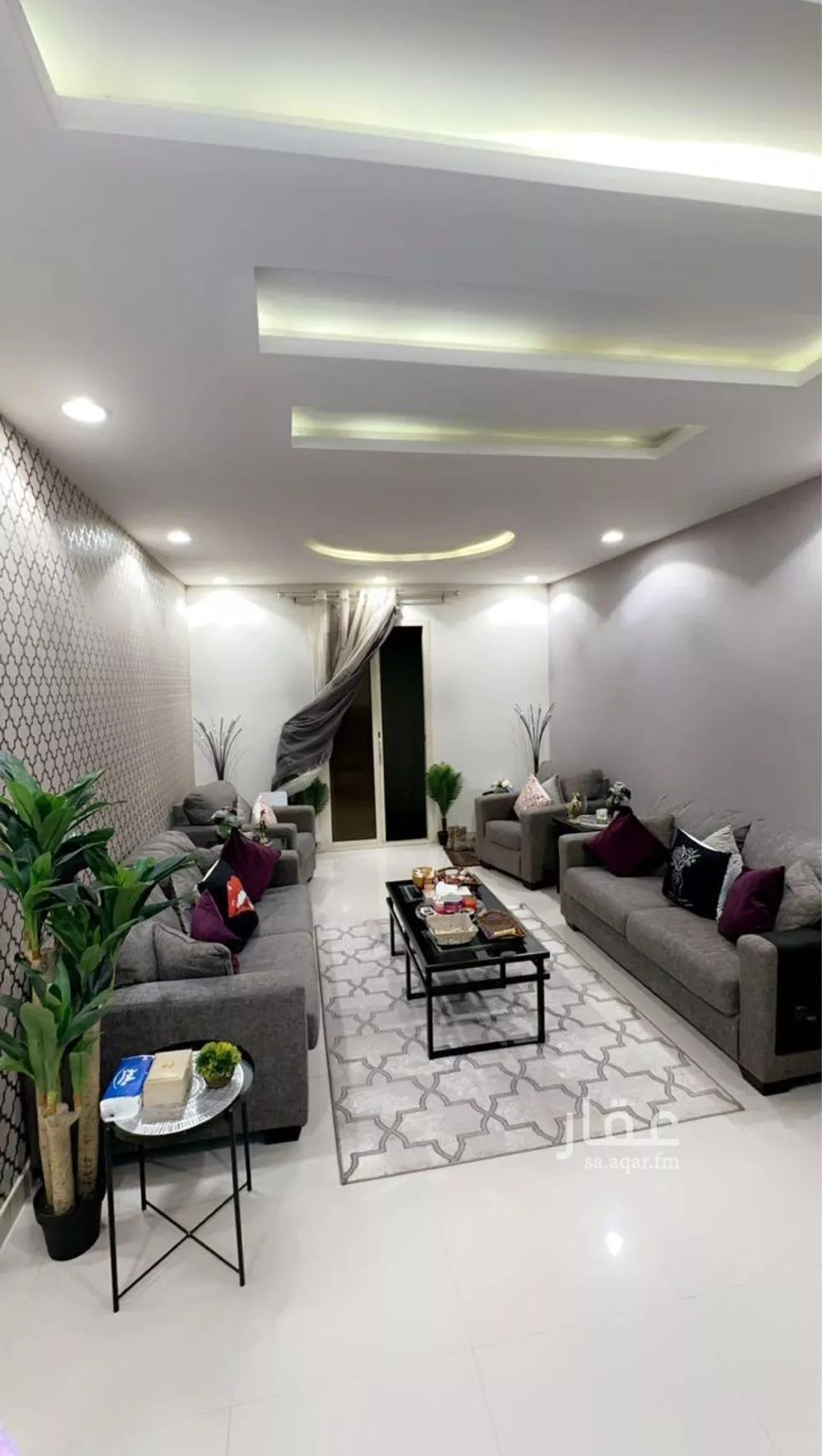 5 bedroom apartment in Dhahrat Laban 6
