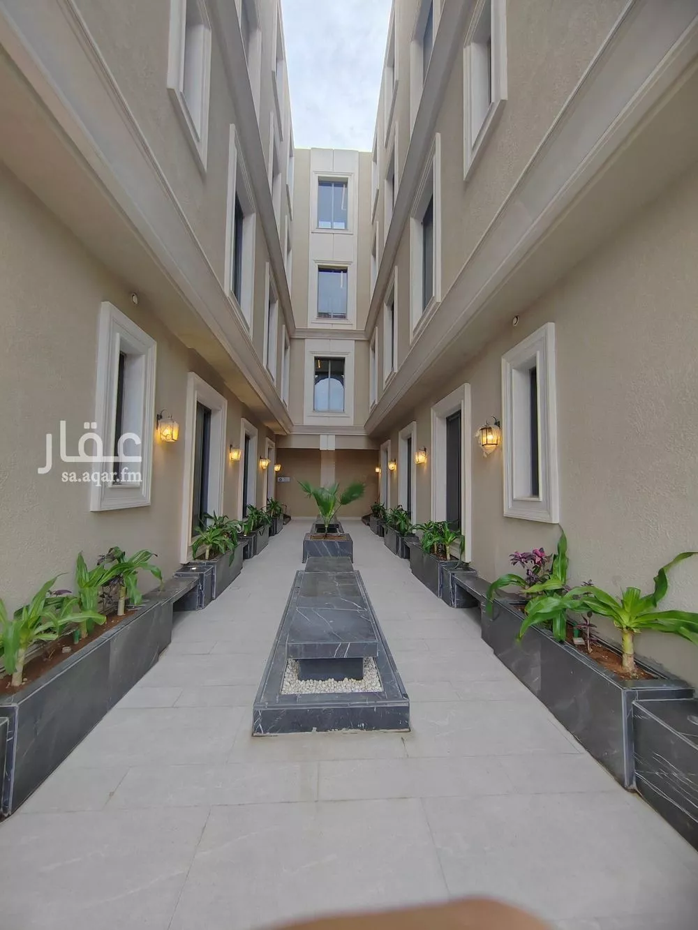 4 bedroom apartment in Al Yarmouk 4