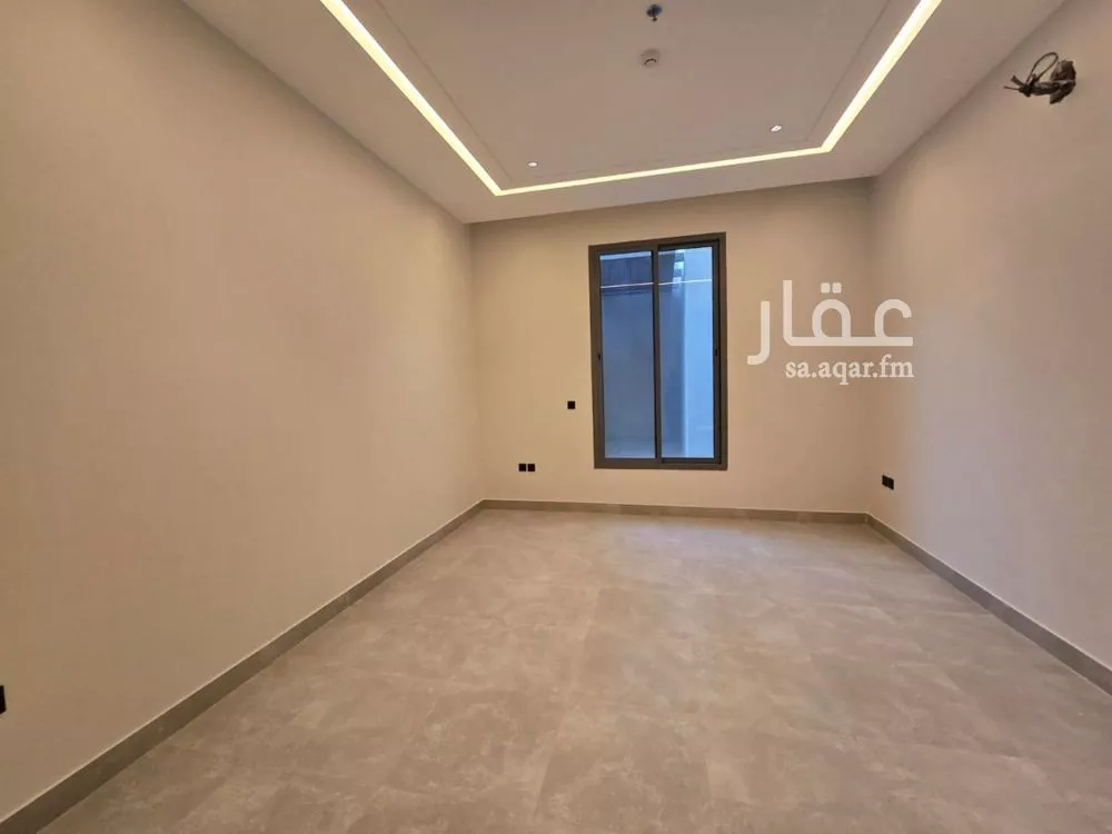 4 bedroom apartment in Al Yarmouk 6