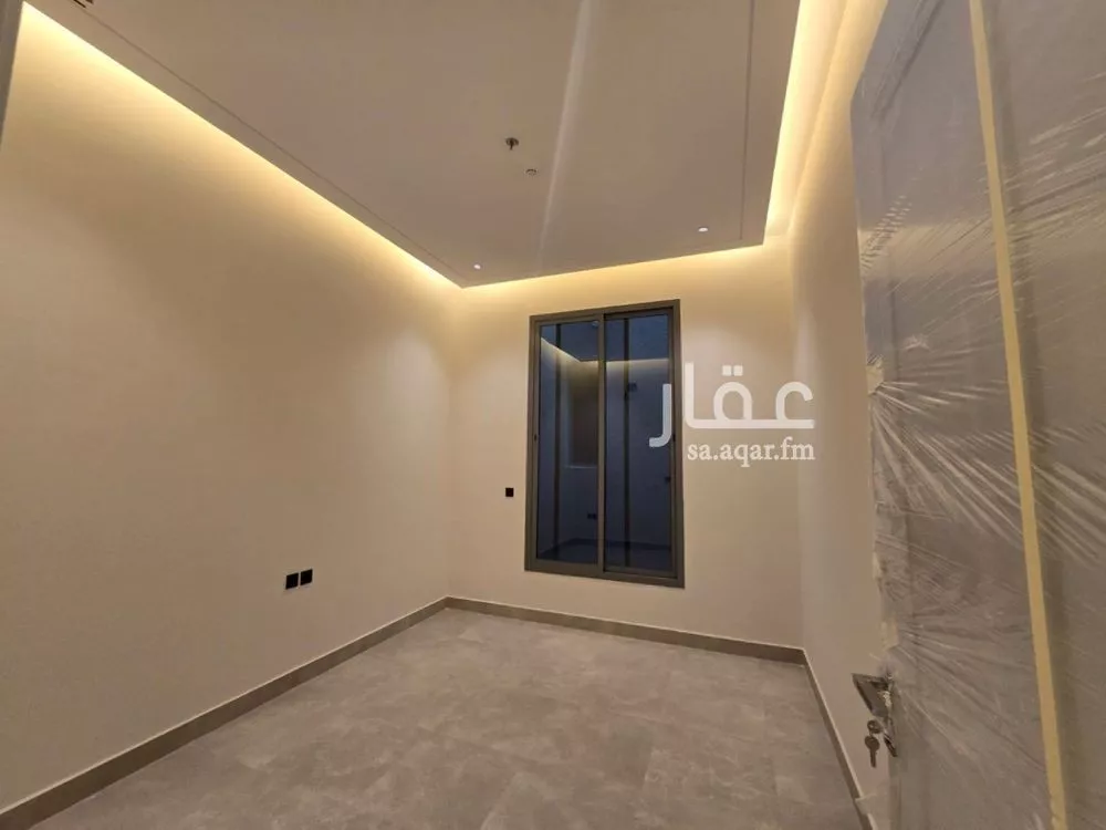 4 bedroom apartment in Al Yarmouk 7
