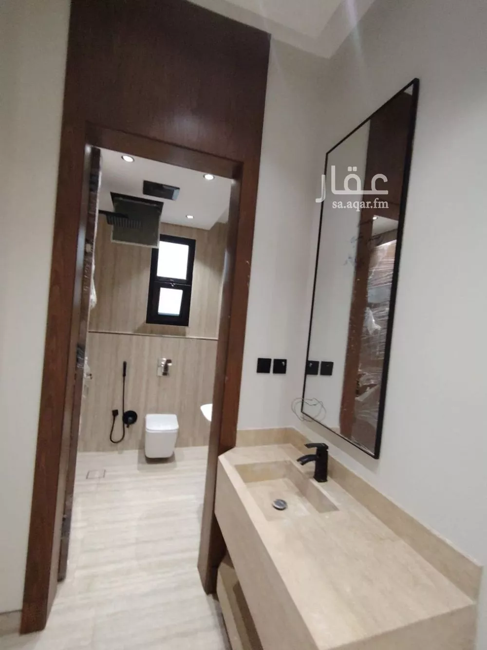 5 bedroom apartment in As Suwaidi Al Gharabi 5
