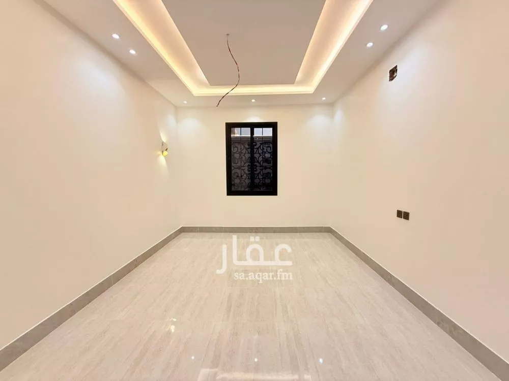 4 bedroom apartment in Okaz 7