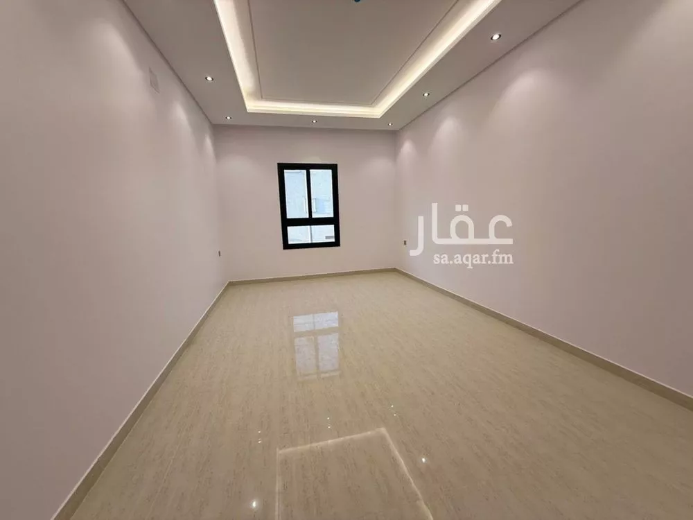 4 bedroom apartment in Ad Dar Al Baida 7