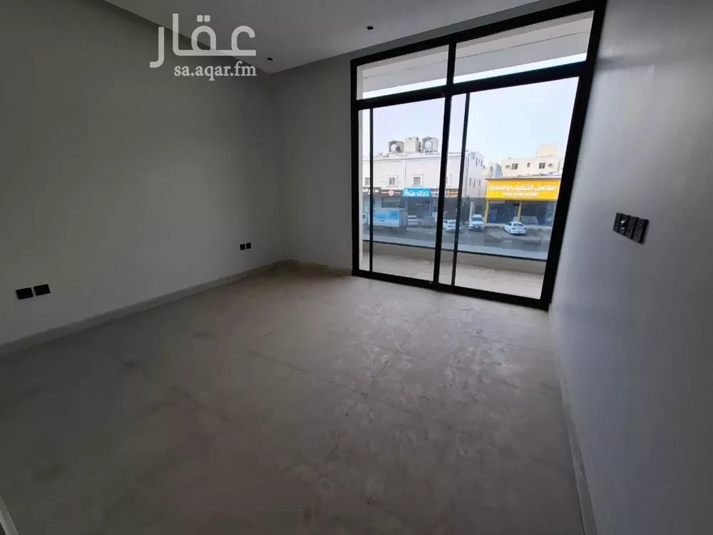 شقة 4 غرف في الرياض 5