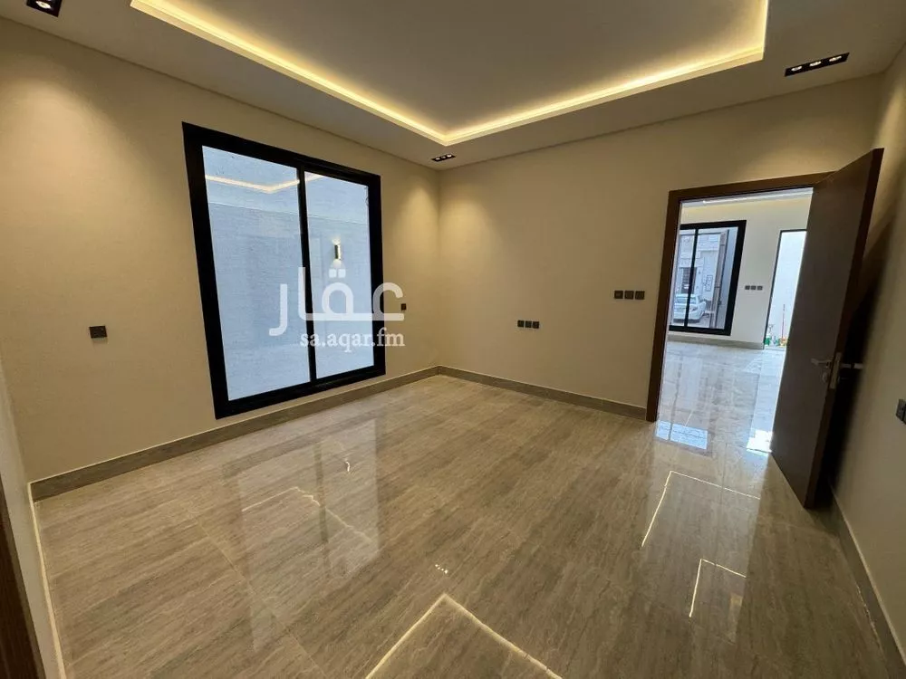4 bedroom apartment in Al Rimal 16