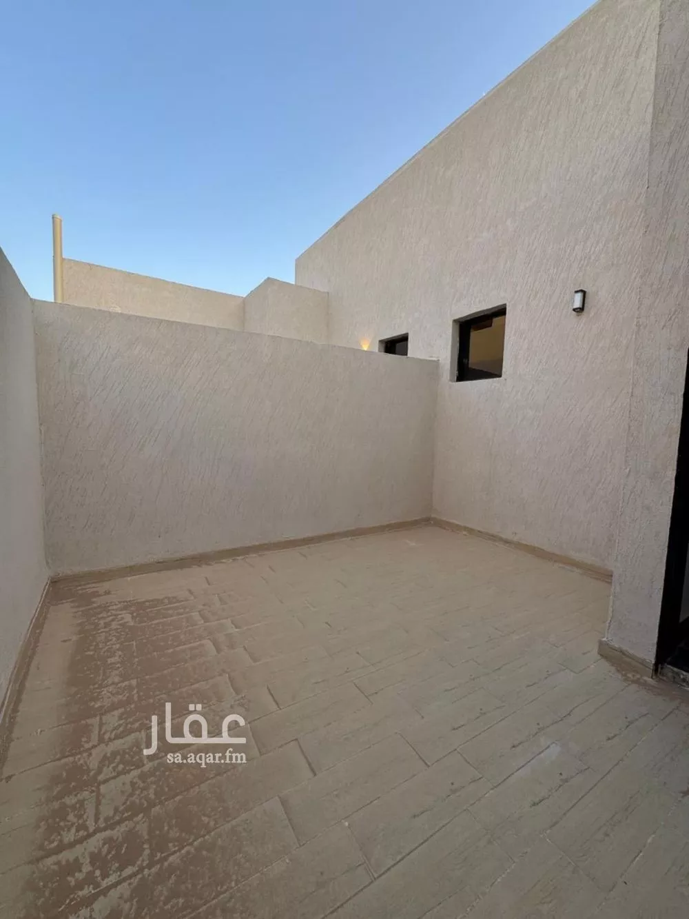شقة 5 غرف في الجنادرية 8