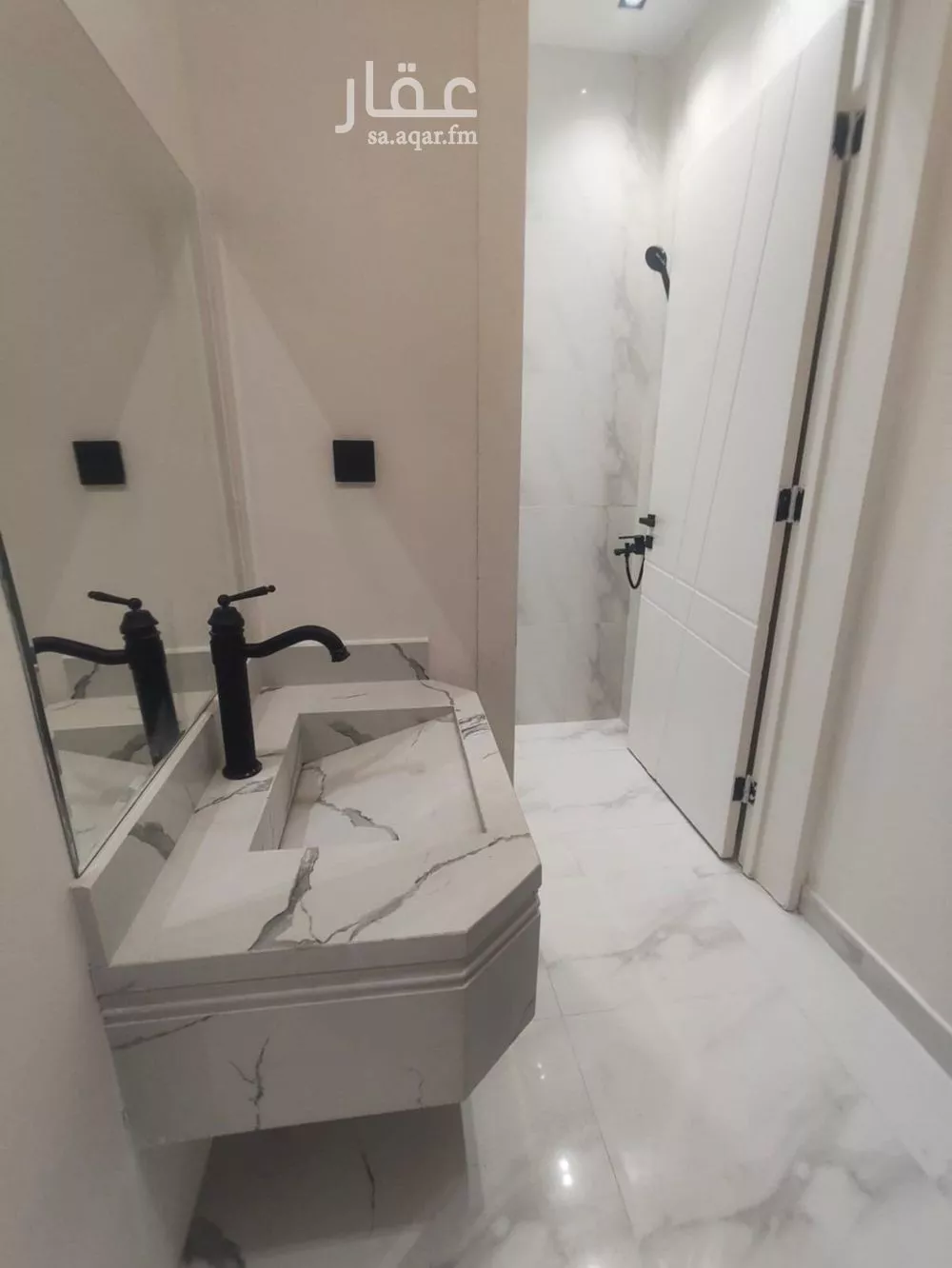 4 bedroom apartment in Al Zahrah, Riyadh 5