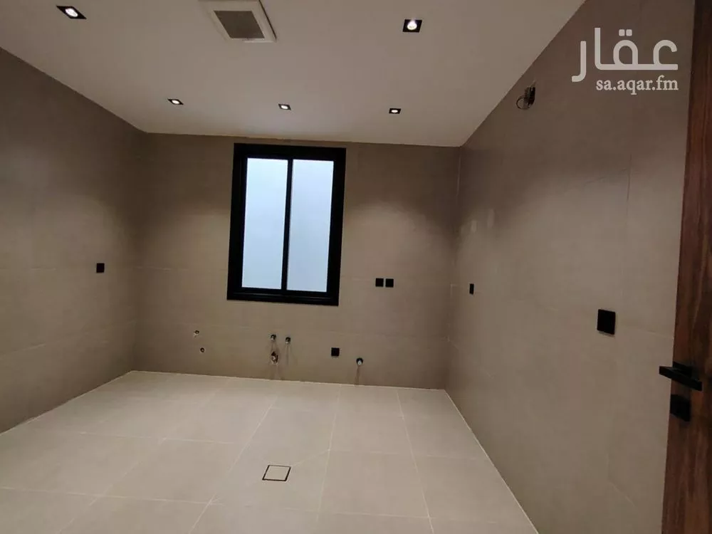 شقة 4 غرف في طويق 7