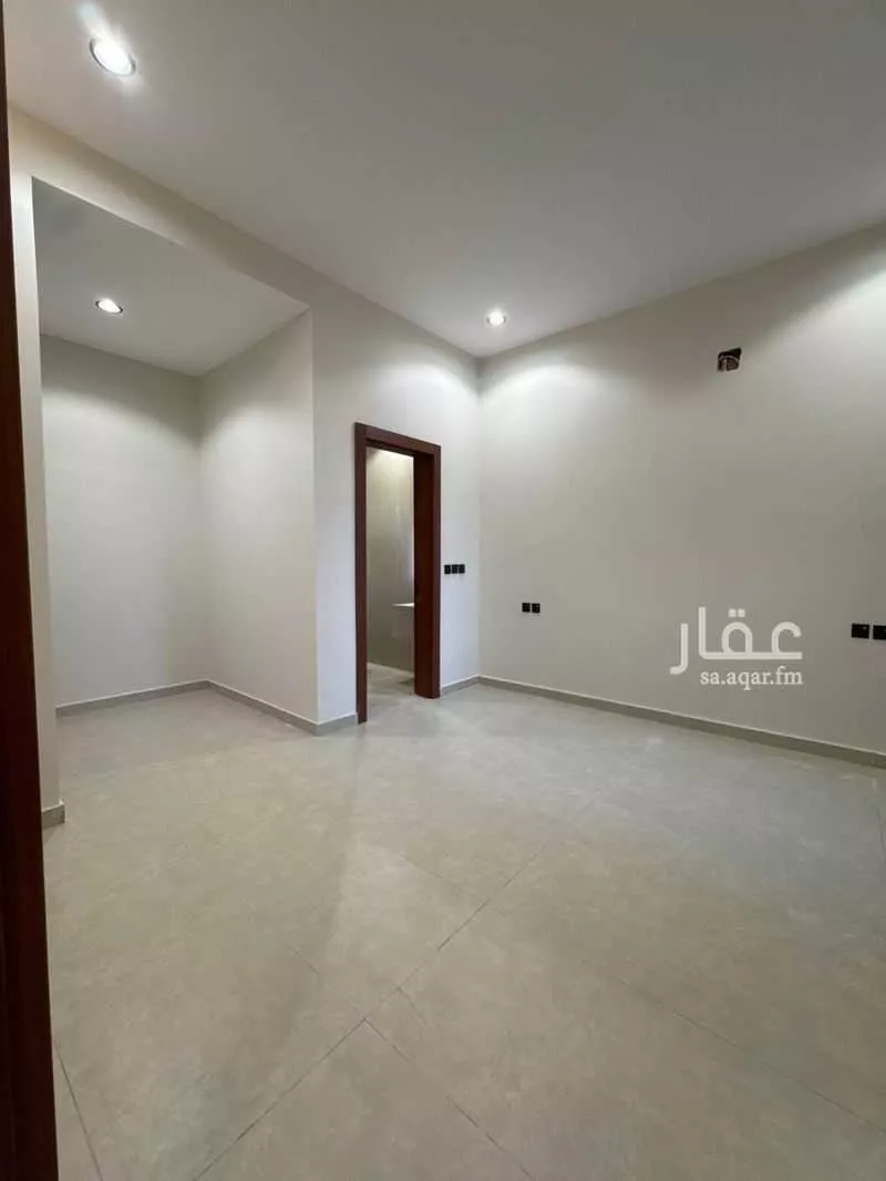 3 bedroom apartment in Al Salam 8