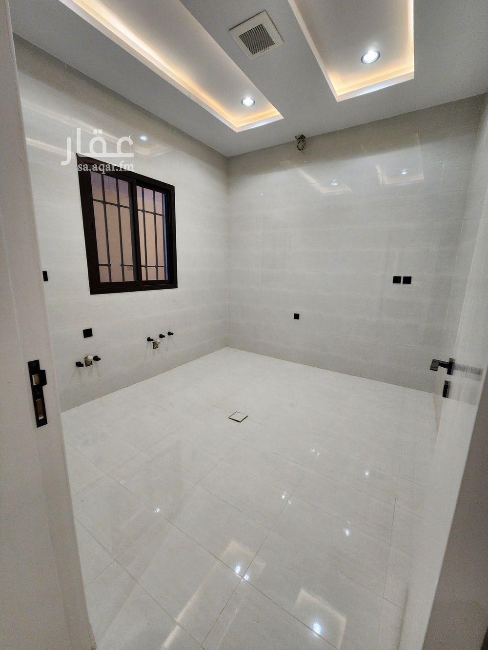 4 bedroom apartment in Tuwaiq, Riyadh 10