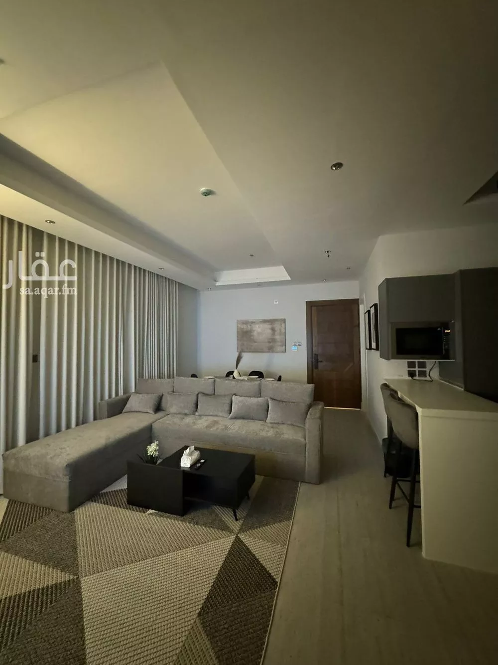 3 bedroom apartment in Al Malqa 7