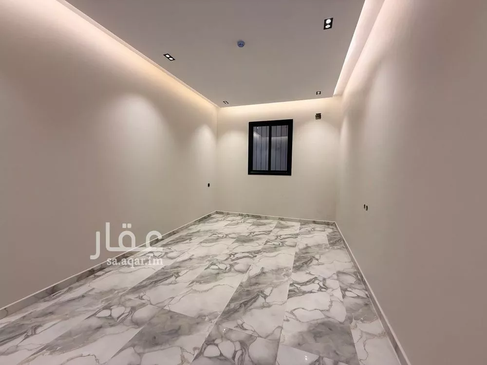 شقة 4 غرف في بدر 4