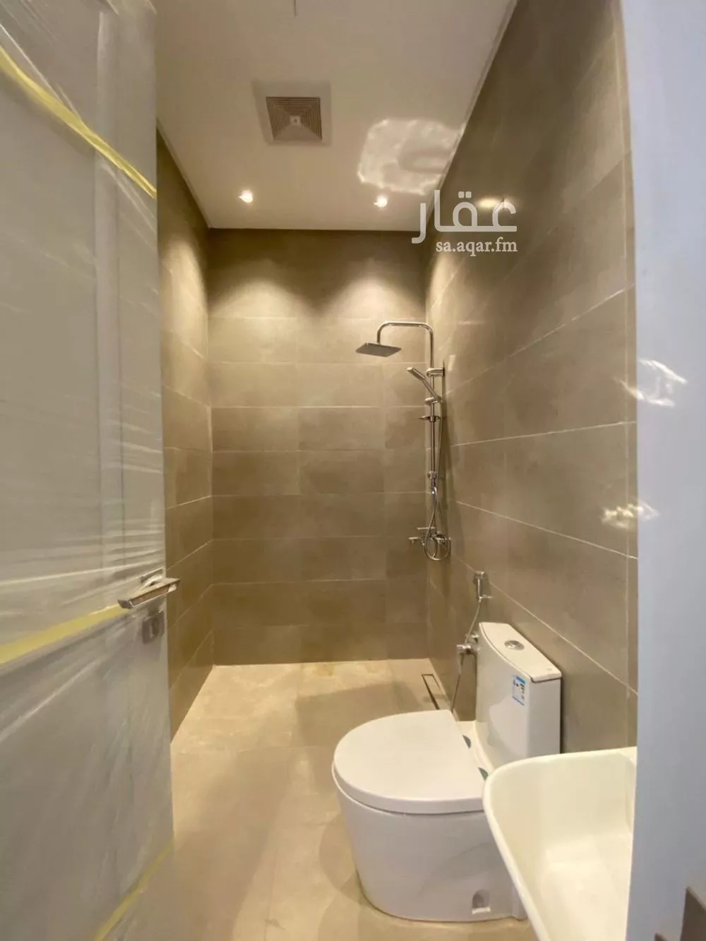 3 bedroom apartment in Al Yarmouk 13