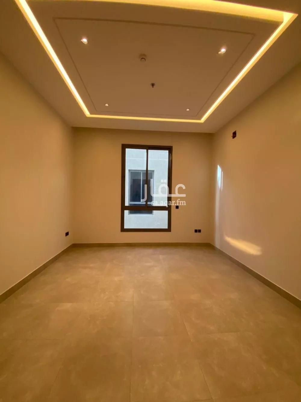 3 bedroom apartment in Al Yarmouk 4