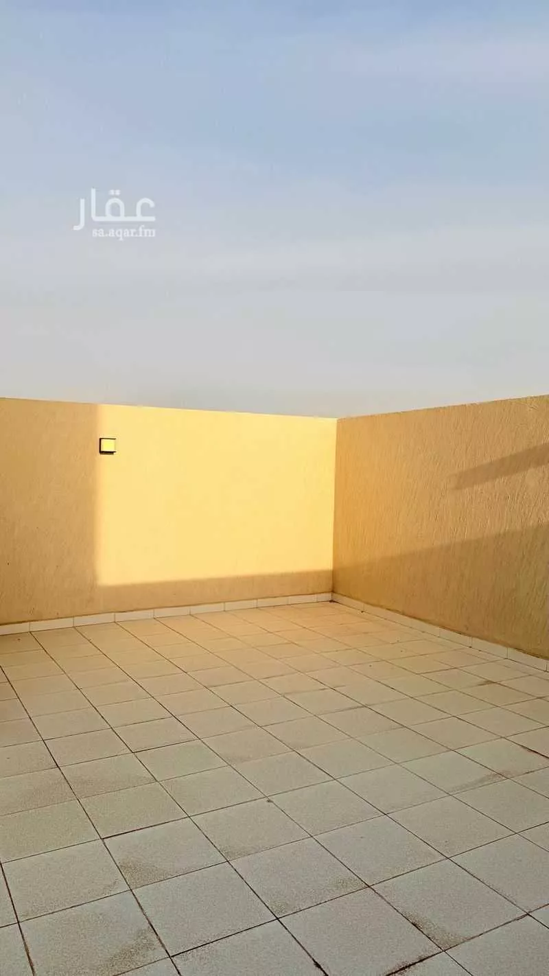 شقة 3 غرف في السعادة 6