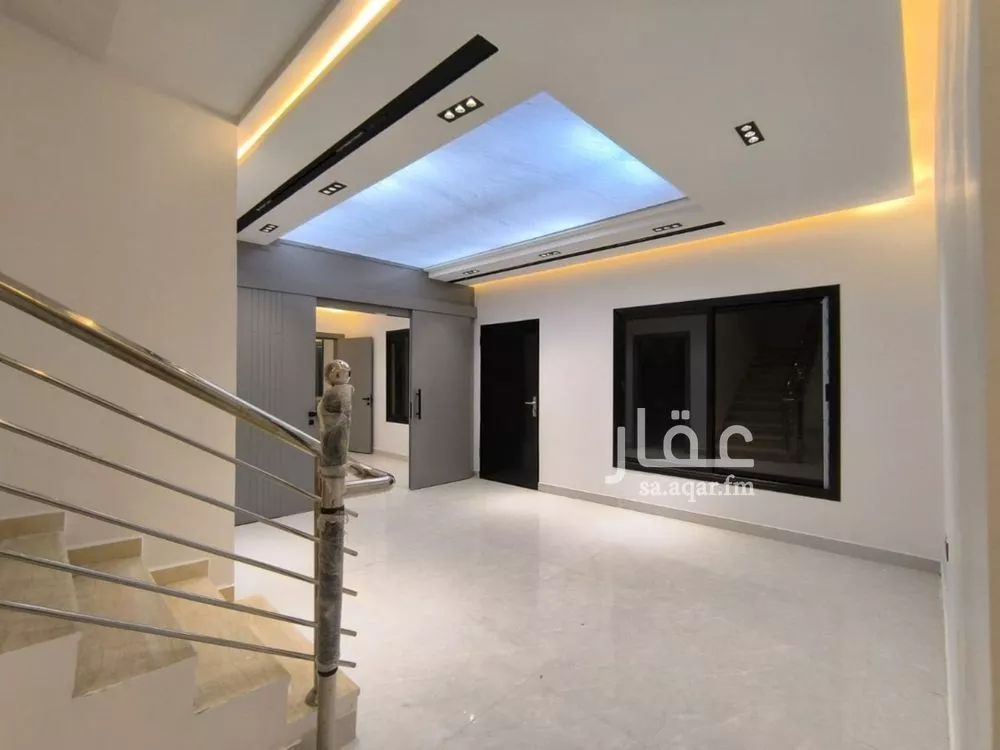 4 bedroom floor in Badr 4