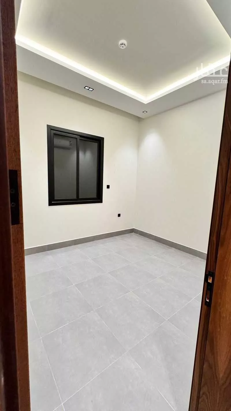 4 bedroom apartment in Dhahrat Al Badiah, Riyadh 15