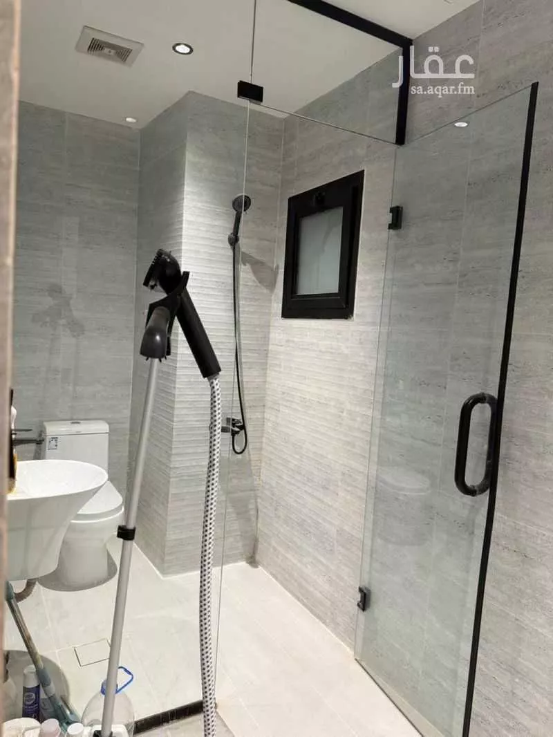 3 bedroom apartment in Qurtubah 8