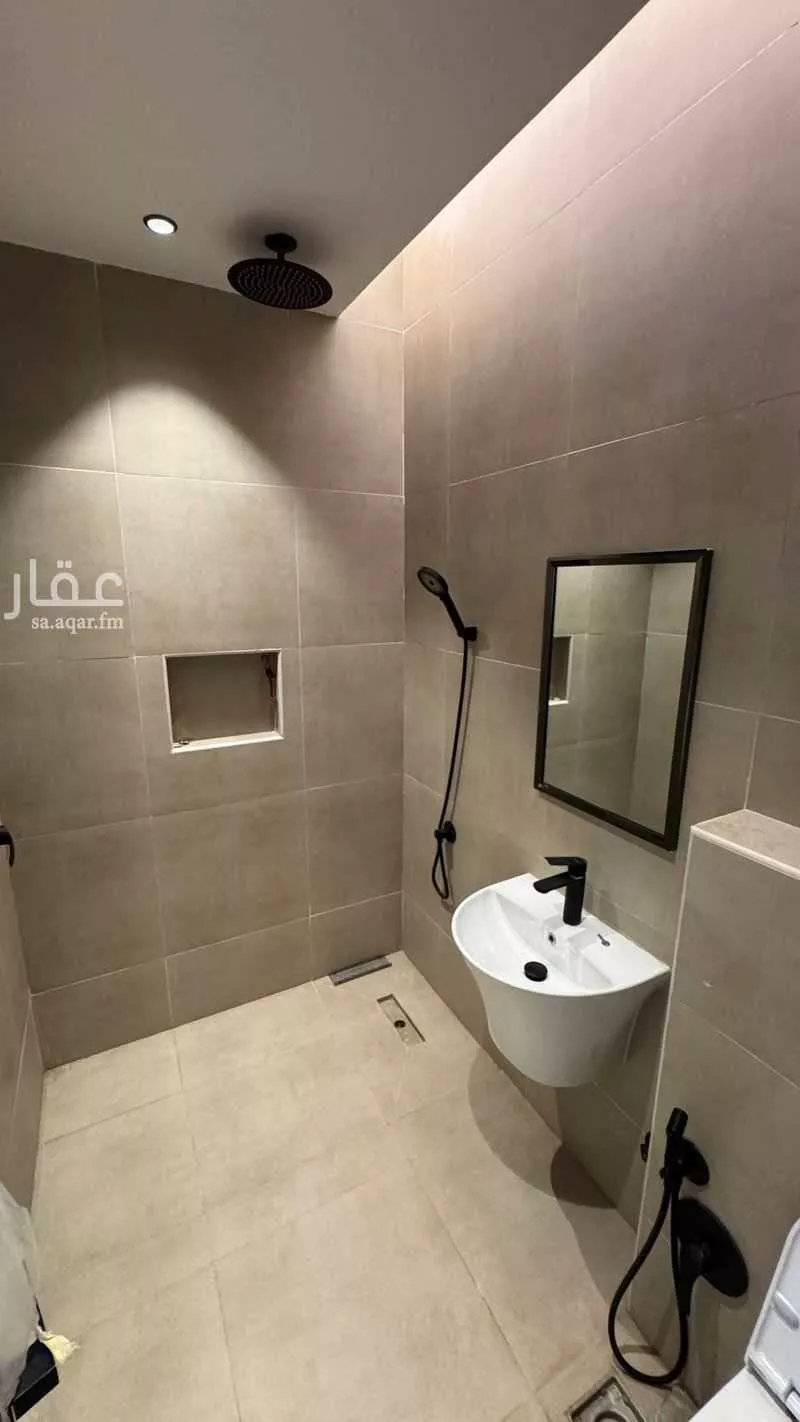 شقة 3 غرف في العارض 20