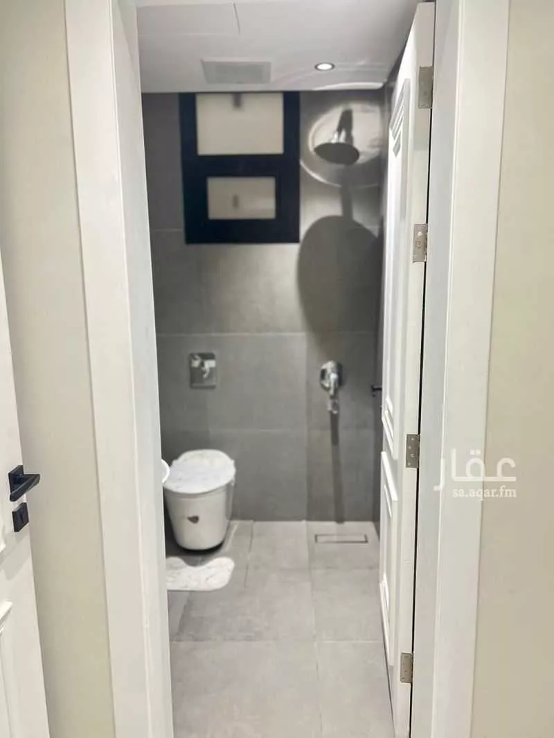 3 bedroom apartment in Al Munsiyah 4