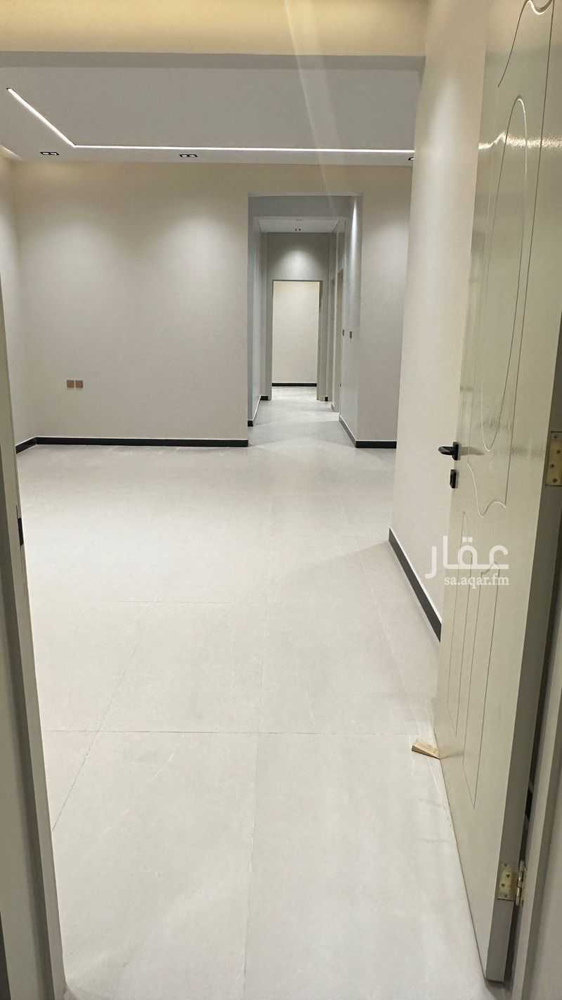 4 bedroom apartment in As Saadah, Riyadh 15