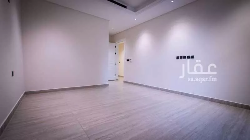 3 bedroom apartment in Al Aqiq 2