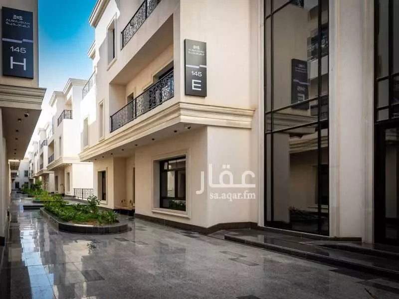 3 bedroom apartment in Al Aqiq 8