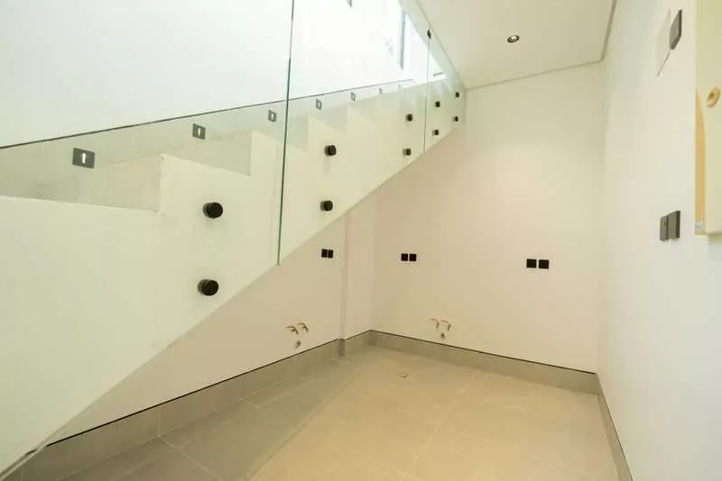 شقة 3 غرف في العارض 13