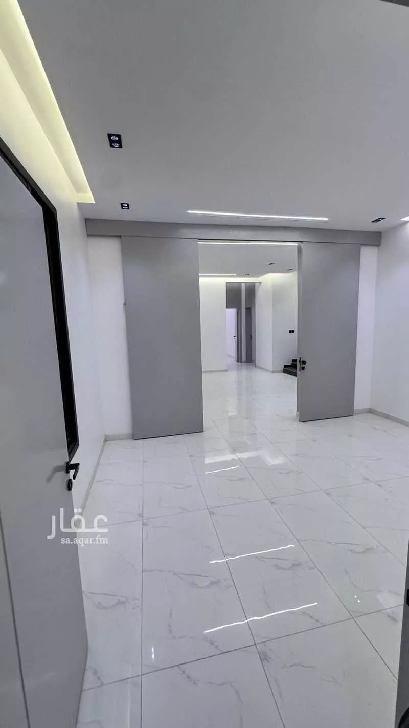 شقة 5 غرف في الجنادرية 3