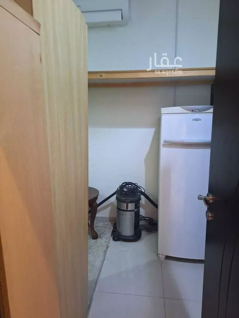شقة 5 غرف في التعاون 8