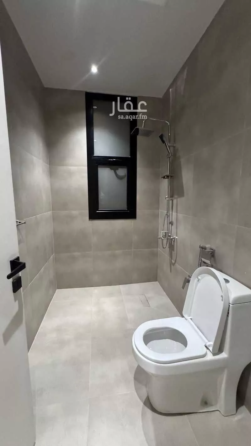 شقة 3 غرف في العارض 17