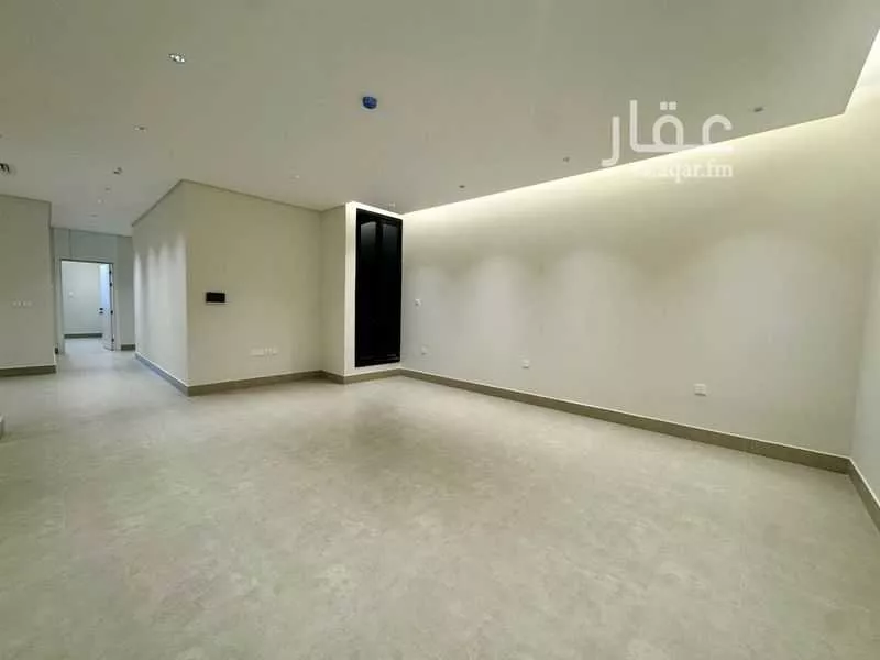شقة 3 غرف في العارض 8