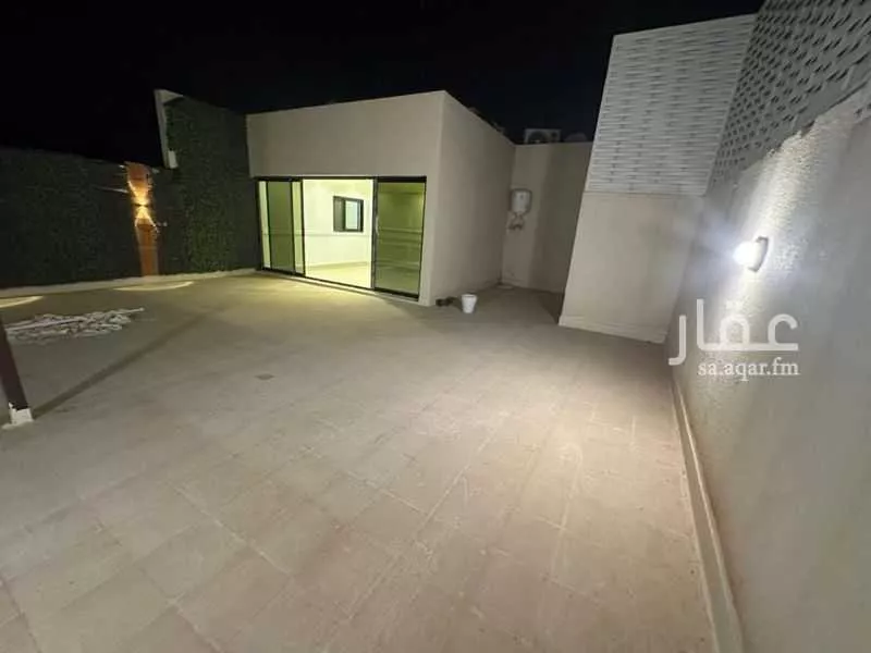 شقة 4 غرف في الملقا 14