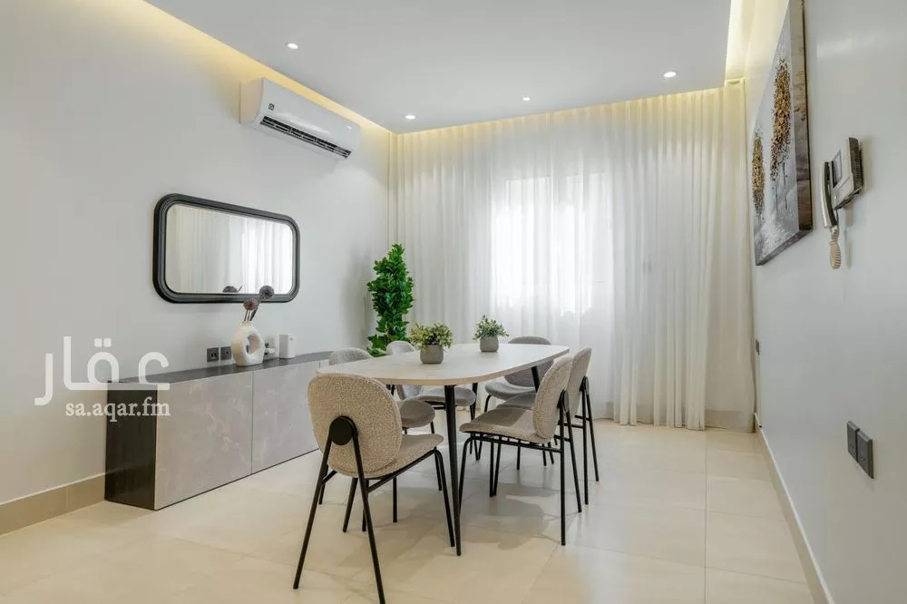 3 bedroom apartment in Al Malqa 15