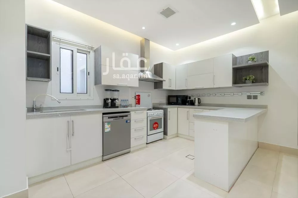 3 bedroom apartment in Al Malqa 27