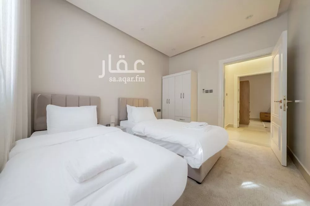 3 bedroom apartment in Al Malqa 5