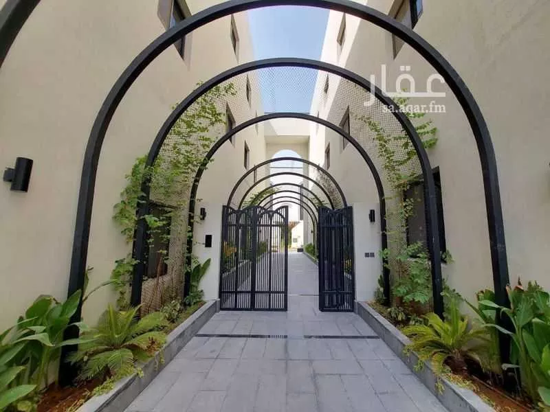 3 bedroom apartment in Al Malqa 3