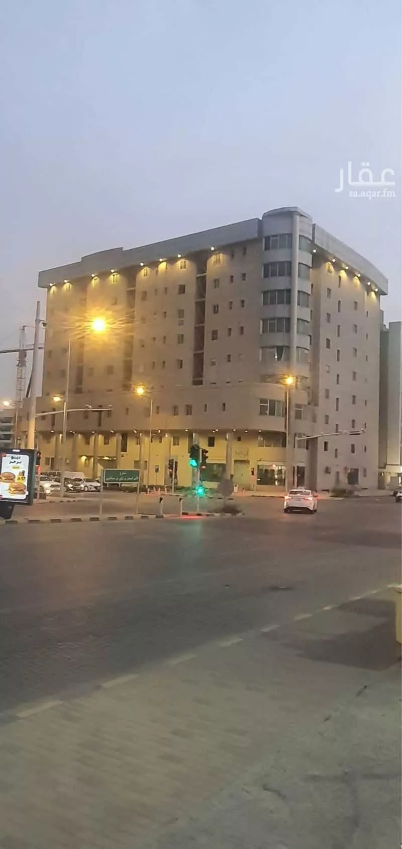 شقة 5 غرف في المربع 7