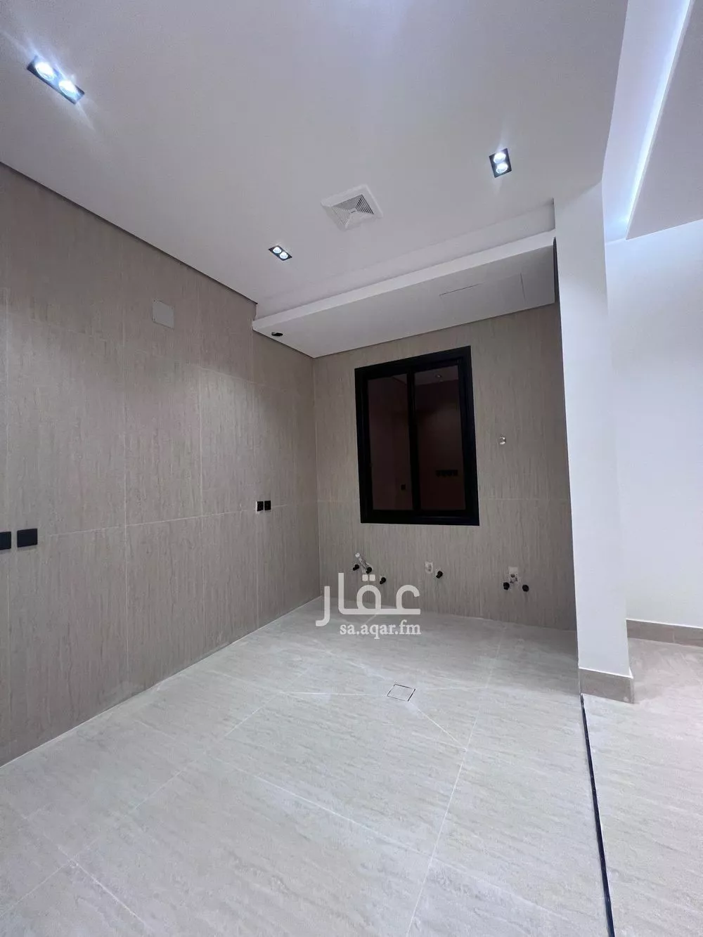 3 bedroom floor in Al Rimal 4