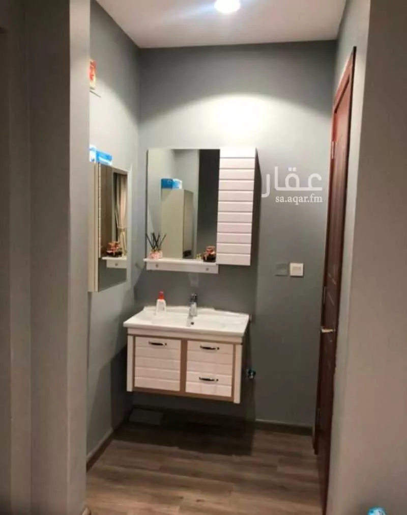 5 bedroom apartment in Al Malqa 16