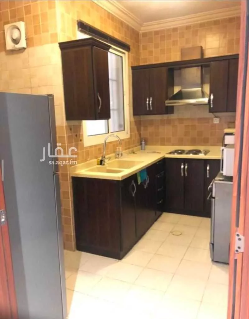 5 bedroom apartment in Al Malqa 8