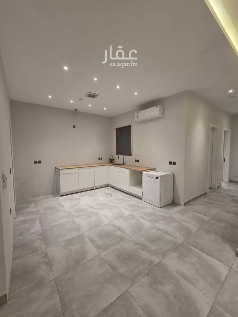 3 bedroom apartment in Al Malqa 4